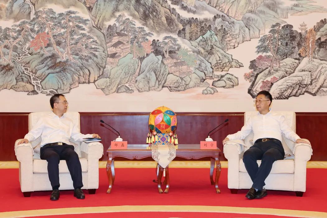 1663289949185030154.jpg 4.jpg